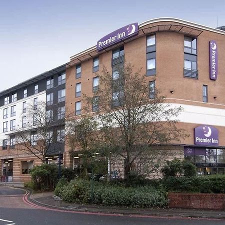 Premier Inn Premier Inn Solihull Town Centre Exterior foto